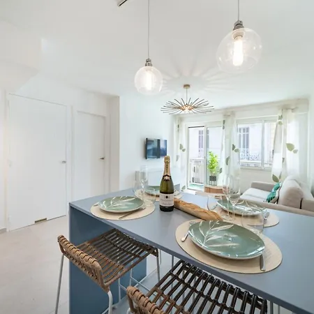 Chic 2 Pieces * Cannes