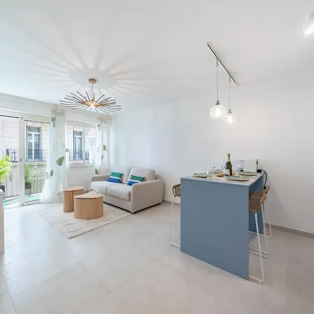 Chic 2 Pieces Apartman